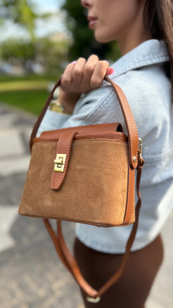 Torebka damska skórzana Laura Biaggi listonoszka 