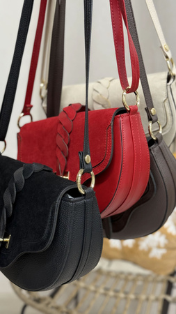 Torebka damska z klapką – zamszowa struktura i pleciony pasek Beż Laura biaggi