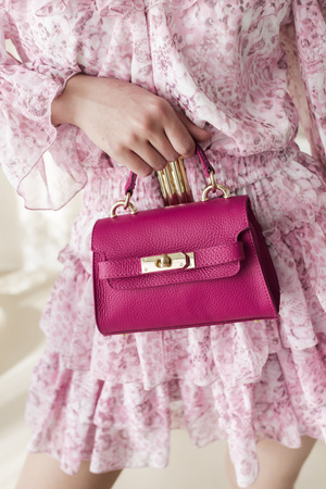 Torebka damska skórzana kuferek